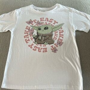 BOGO🥳 Star Wars baby yoda tee